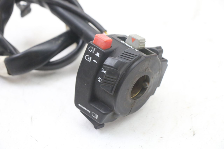 photo de PRZEŁĄCZNIK LEWY KYMCO STRYKER OFF ROAD 125 (1999 - 2005) - Inny kąt widzenia