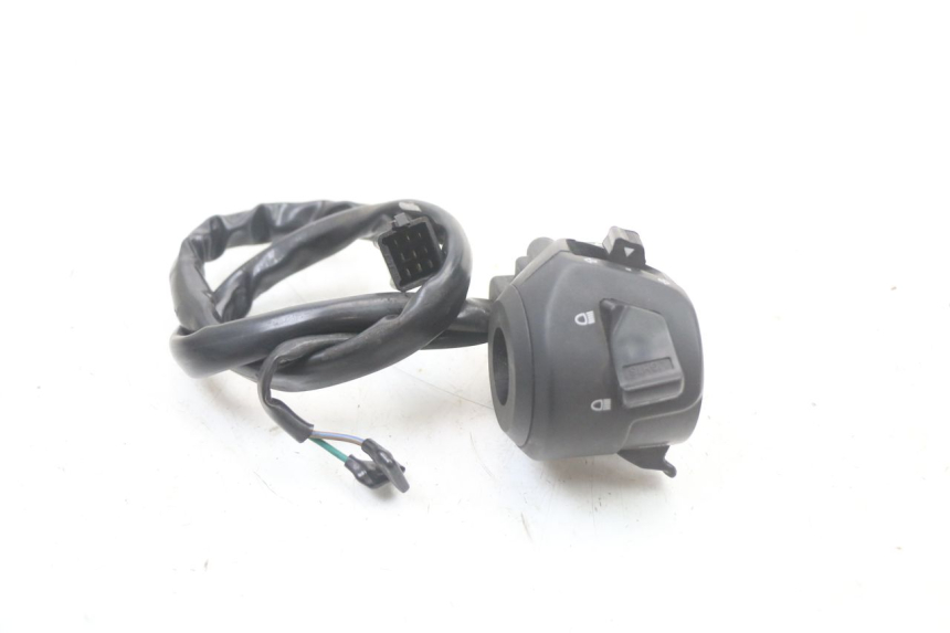 photo de PRZEŁĄCZNIK LEWY KYMCO X-TOWN XTOWN 125 (2016 - 2021) - Zoom stanu zużycia