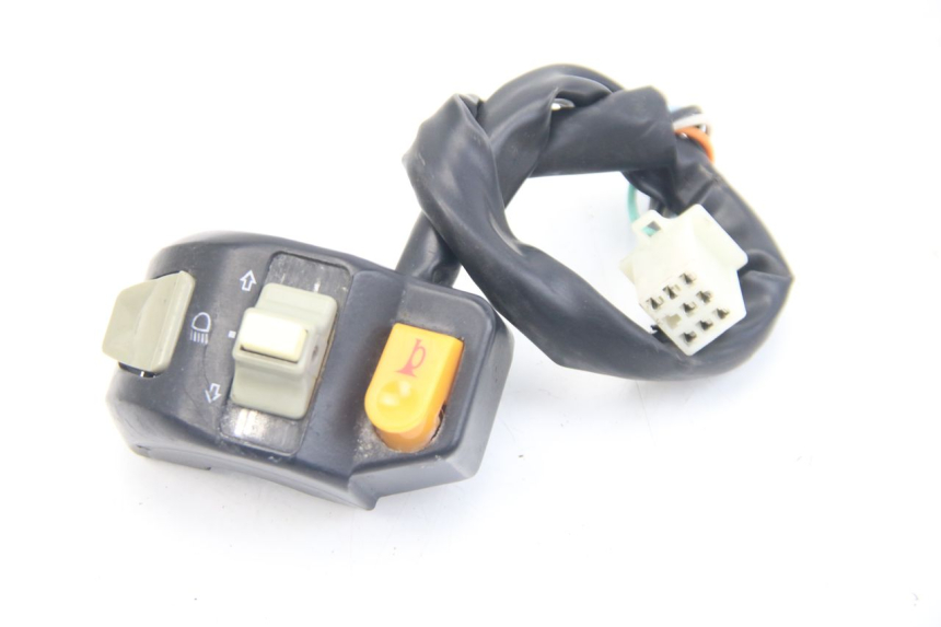 photo de PRZEŁĄCZNIK LEWY VENESI LOWIGI RETRO JJ50QT-3 50 (2020 - 2022) - Zoom stanu zużycia