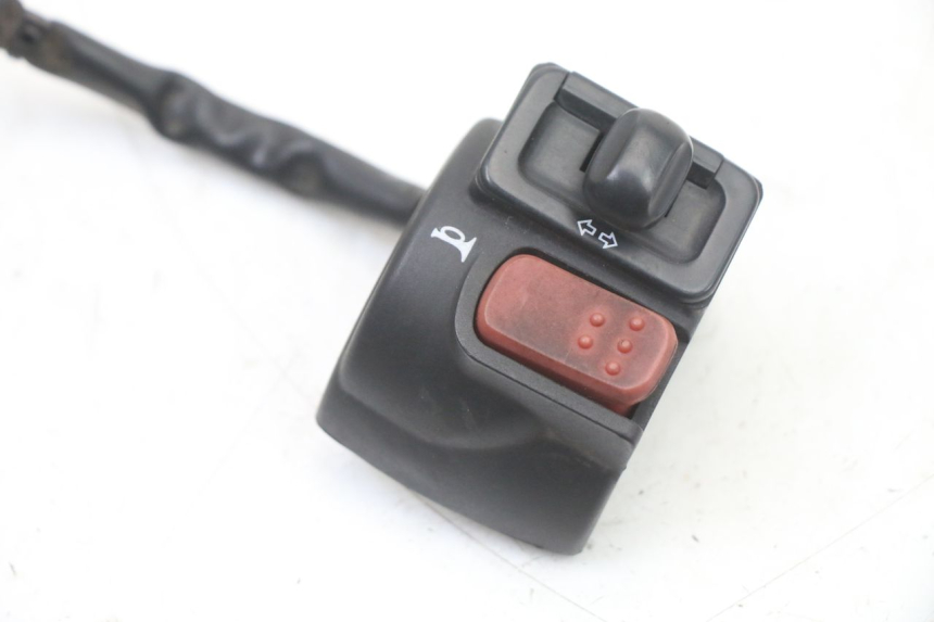 photo de PRZEŁĄCZNIK LEWY MBK BOOSTER NEXT GENERATION 50 (1995 - 1998) - Zoom stanu zużycia