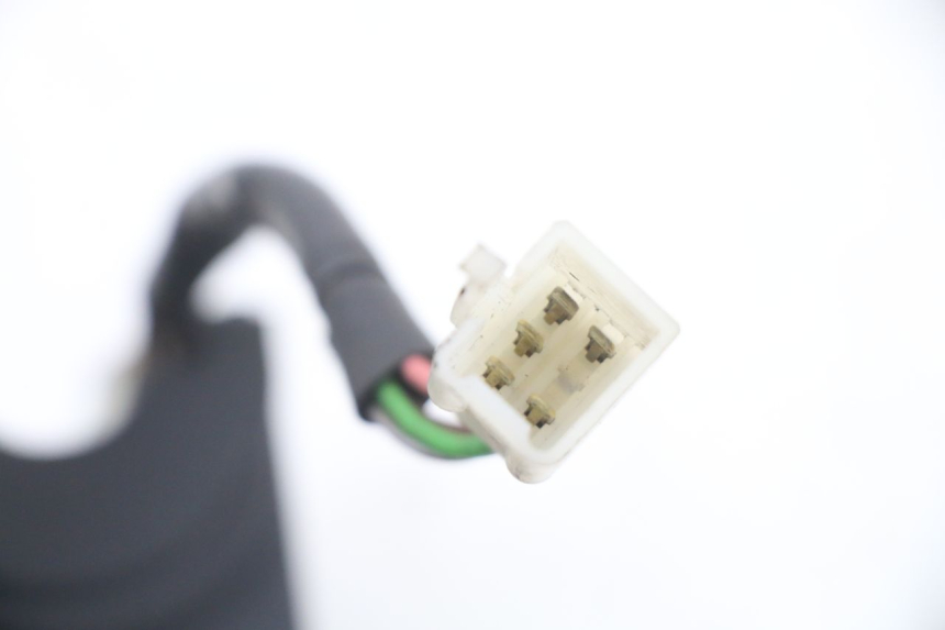 photo de PRZEŁĄCZNIK LEWY MBK BOOSTER NEXT GENERATION 50 (1995 - 1998) - Zbliżenie techniczne