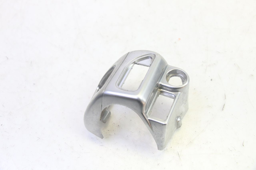 photo de PRZEŁĄCZNIK LEWY PIAGGIO MP3 HPE 350 (2018 - 2020) - Szczegół części