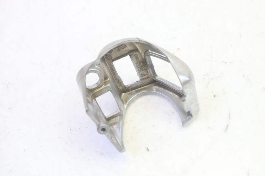 photo de PRZEŁĄCZNIK LEWY PIAGGIO MP3 HPE 350 (2018 - 2020) - Inny kąt widzenia