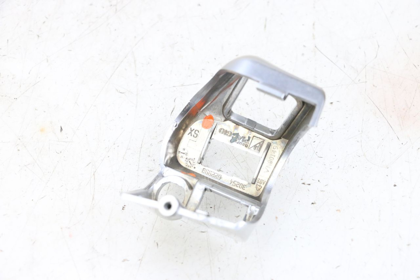 photo de PRZEŁĄCZNIK LEWY PIAGGIO MP3 HPE 300 (2019 - 2026) - Inny kąt widzenia