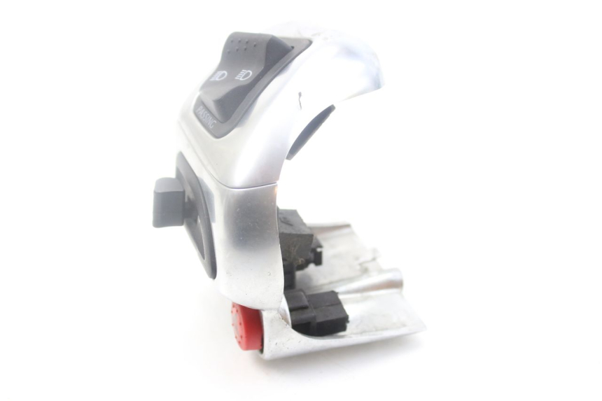 photo de PRZEŁĄCZNIK LEWY PIAGGIO MP3 500 (2014 - 2017) - Punkty mocowania