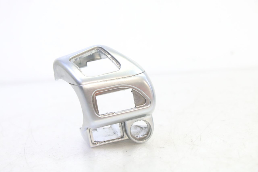 photo de PRZEŁĄCZNIK LEWY PIAGGIO MP3 125 (2006 - 2014) - Widok główny