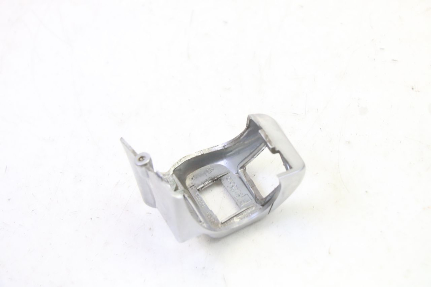 photo de PRZEŁĄCZNIK LEWY PIAGGIO MP3 125 (2006 - 2014) - Zbliżenie techniczne