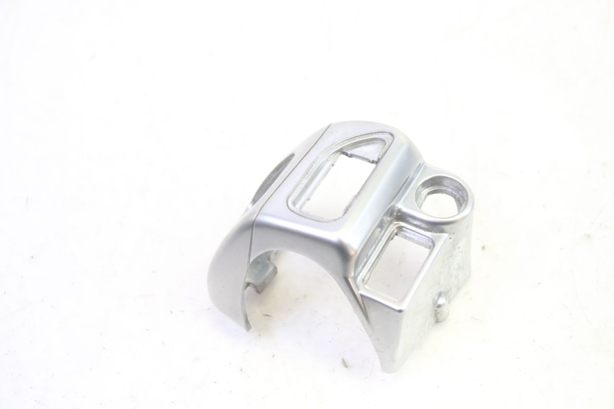 photo de PRZEŁĄCZNIK LEWY PIAGGIO MP3 500 (2016 - 2018) - Szczegół części