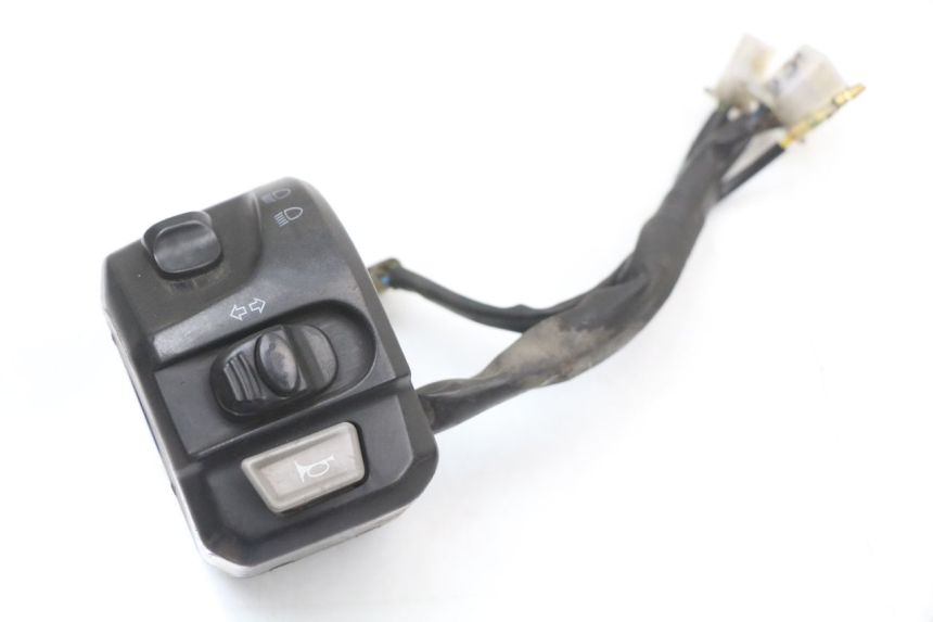 photo de PRZEŁĄCZNIK LEWY MBK MW TRYPTIK 125 (2014 - 2016) - Widok główny