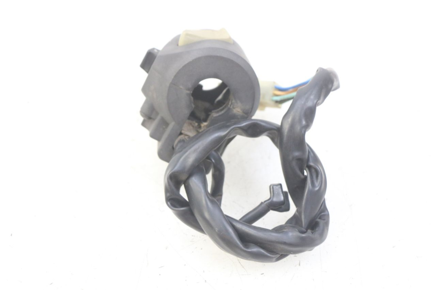 photo de PRZEŁĄCZNIK LEWY SELECT UP OCTALIS 125 (2007 - 2012) - Szczegół części