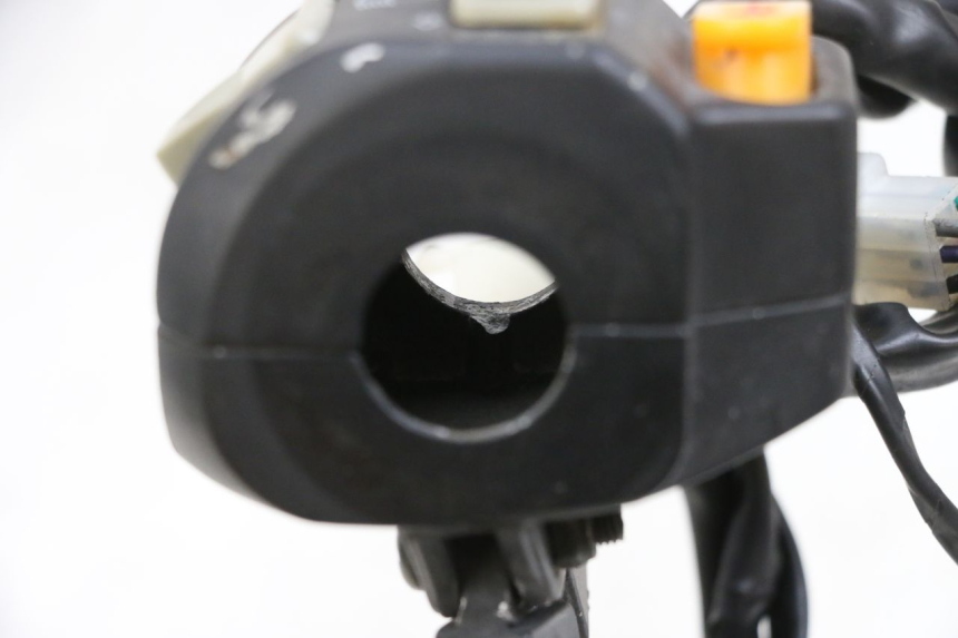 photo de PRZEŁĄCZNIK LEWY JM MOTORS OLDIES 4T 50 (2010 - 2020) - Szczegół części