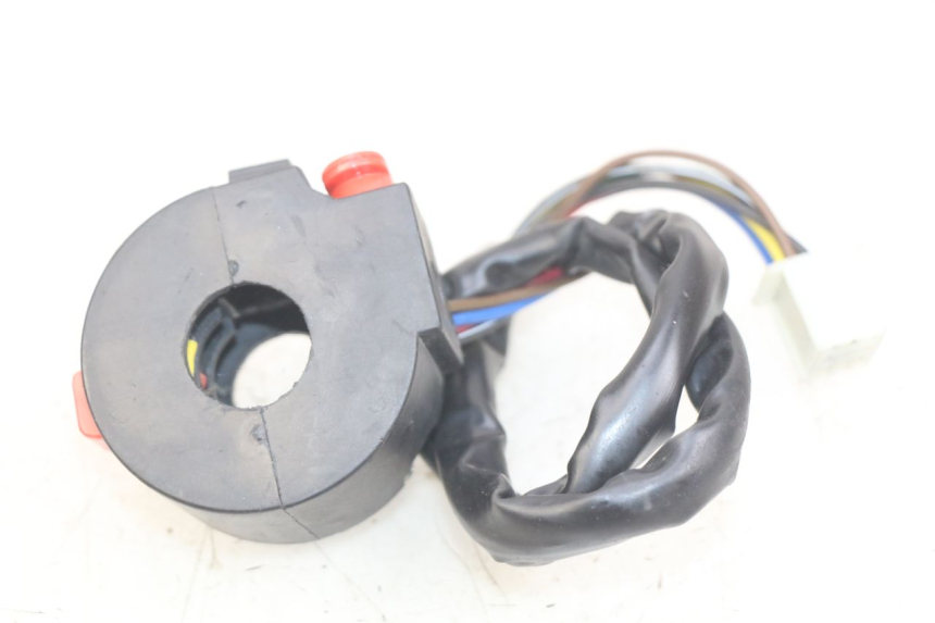 photo de PRZEŁĄCZNIK LEWY PANTHERA PANTHERA 110 (2010 - 2017) - Inny kąt widzenia