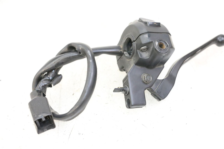 photo de PRZEŁĄCZNIK LEWY PEUGEOT KISBEE 4T 50 (2018 - 2022) - Zbliżenie techniczne