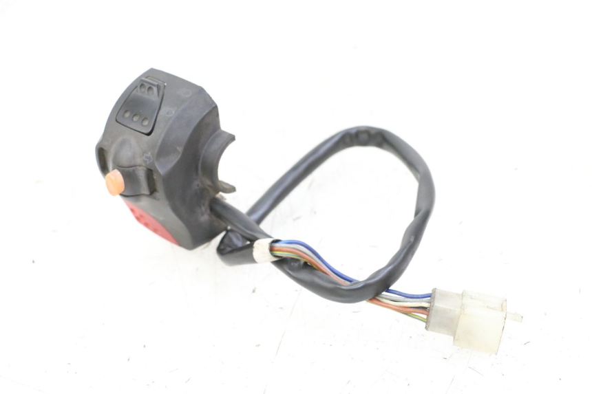 photo de PRZEŁĄCZNIK LEWY PEUGEOT LUDIX 50 (2008 - 2017) - Inny kąt widzenia