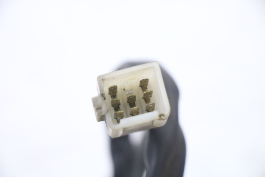 photo de PRZEŁĄCZNIK LEWY PEUGEOT SATELIS 125 (2013 - 2018) - Stan powierzchni