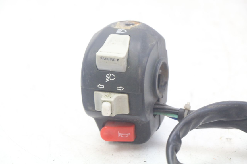 photo de PRZEŁĄCZNIK LEWY DOLPHIN PYGMY 1 (2020 - 2024) - Inny kąt widzenia