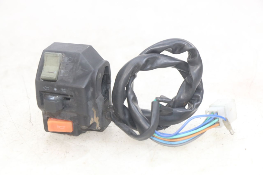 photo de PRZEŁĄCZNIK LEWY YAMASAKI ROADSTER 50 (2013 - 2018) - Widok główny