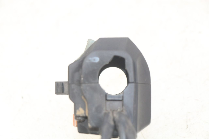 photo de PRZEŁĄCZNIK LEWY YAMASAKI ROADSTER 50 (2013 - 2018) - Szczegół części