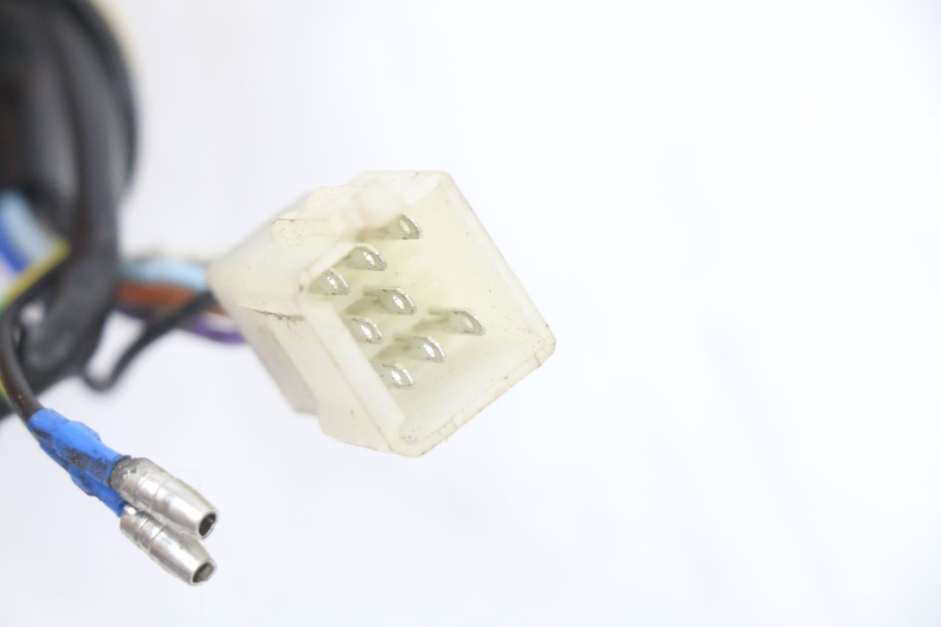 photo de PRZEŁĄCZNIK LEWY TNT MOTOR ROMA 10' 4T 50 (2007 - 2018) - Punkty mocowania