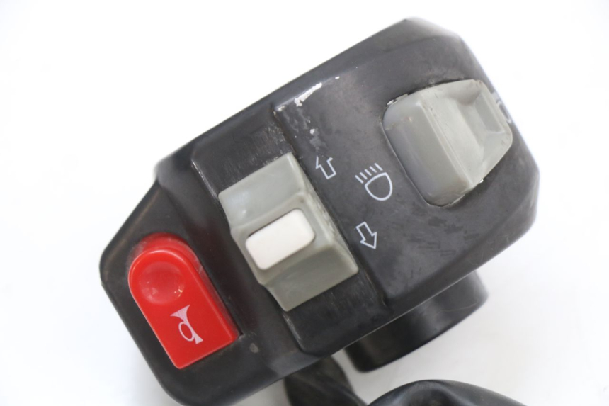 photo de PRZEŁĄCZNIK LEWY TNT MOTOR ROMA 10' 4T 50 (2019 - 2022) - Szczegół części