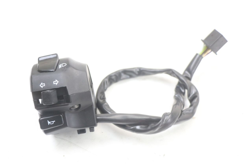 photo de PRZEŁĄCZNIK LEWY ROYAL ENFIELD SCRAM 411 (2022 - 2024) - Szczegół części