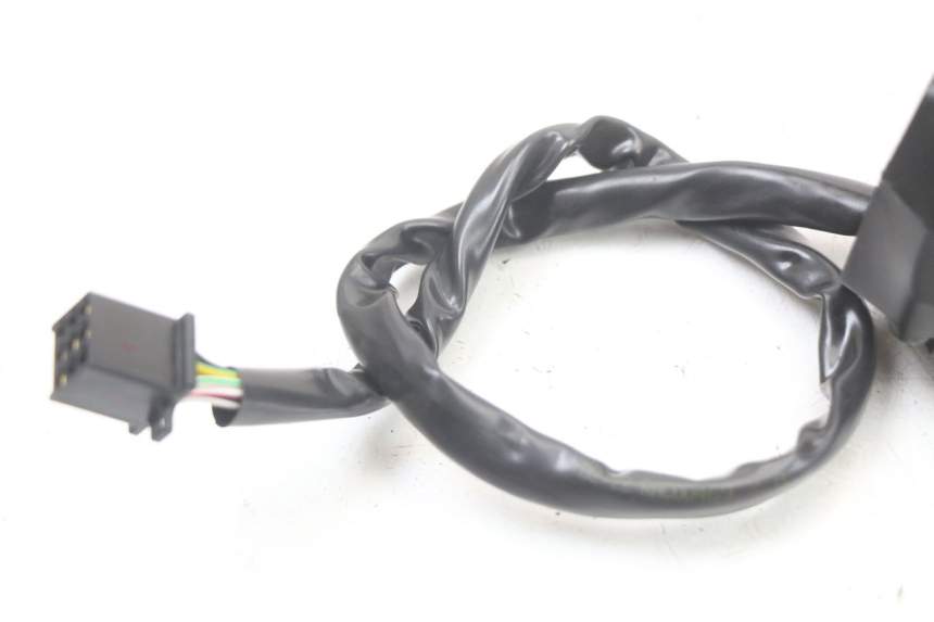 photo de PRZEŁĄCZNIK LEWY ROYAL ENFIELD SCRAM 411 (2022 - 2024) - Punkty mocowania