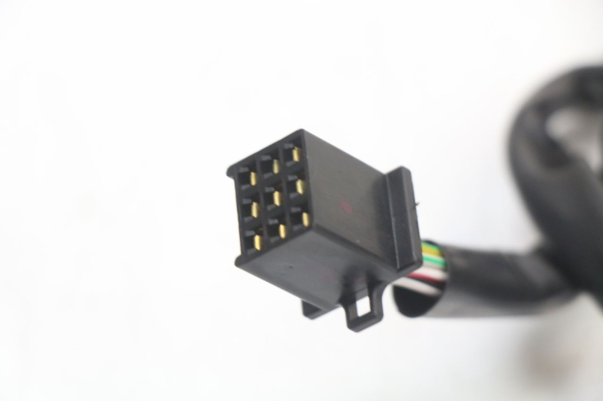 photo de PRZEŁĄCZNIK LEWY ROYAL ENFIELD SCRAM 411 (2022 - 2024) - Stan powierzchni