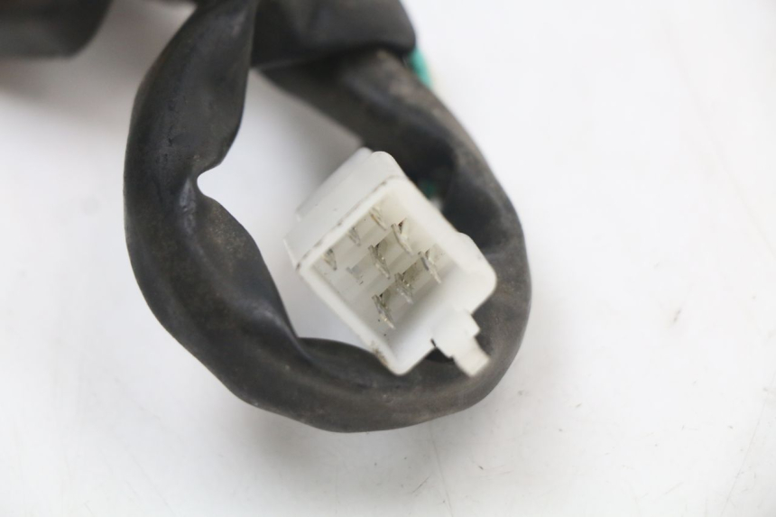 photo de PRZEŁĄCZNIK LEWY JM MOTORS SANTANA 50 (2014 - 2023) - Zbliżenie techniczne