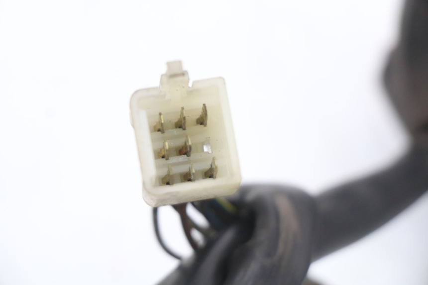 photo de PRZEŁĄCZNIK LEWY PEUGEOT SATELIS 125 (2010 - 2012) - Zbliżenie techniczne