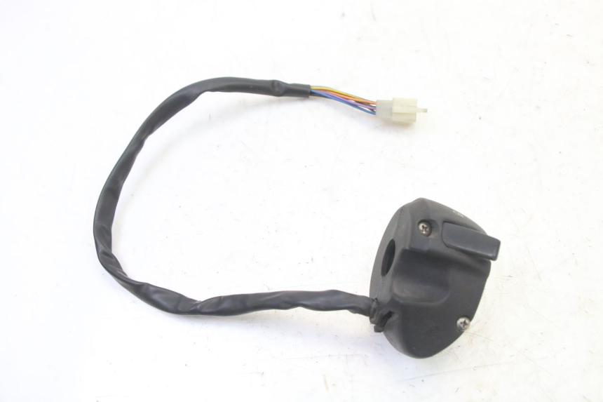 photo de PRZEŁĄCZNIK LEWY PEUGEOT SATELIS 125 (2013 - 2018) - Inny kąt widzenia