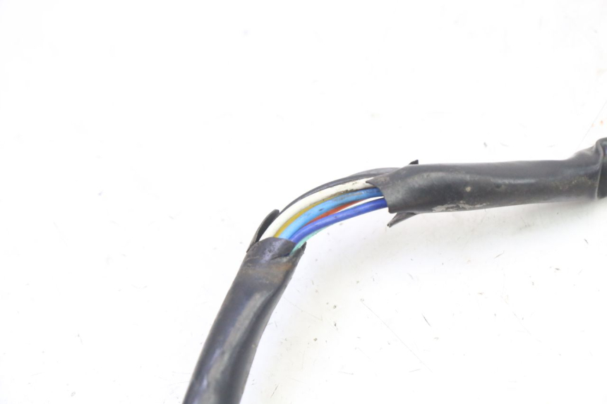 photo de PRZEŁĄCZNIK LEWY PEUGEOT SPEEDFIGHT 3 AIR 50 (2009 - 2015) - Stan powierzchni