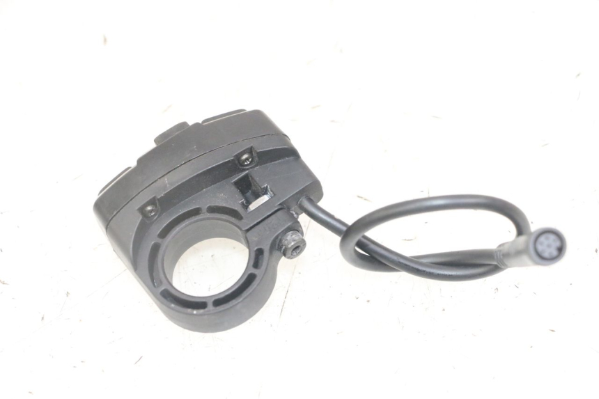 photo de PRZEŁĄCZNIK LEWY NAMI STELLAR 1 - Inny kąt widzenia