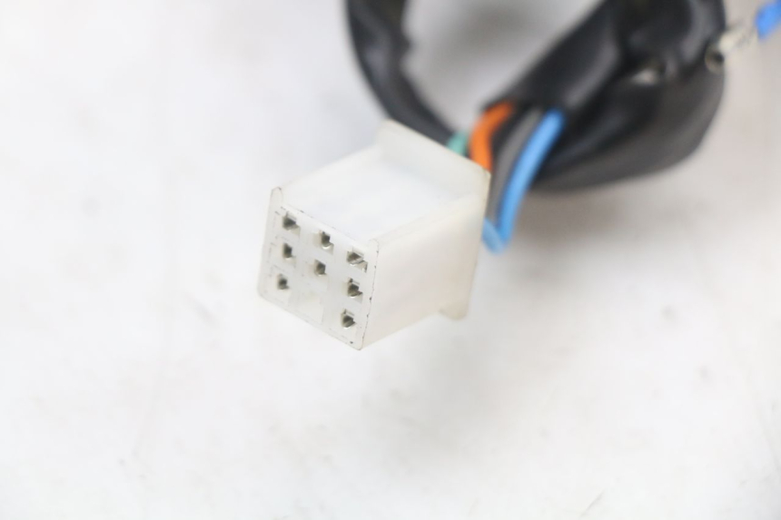 photo de PRZEŁĄCZNIK LEWY VASTRO STREET X 4T 50 (2016 - 2021) - Stan powierzchni