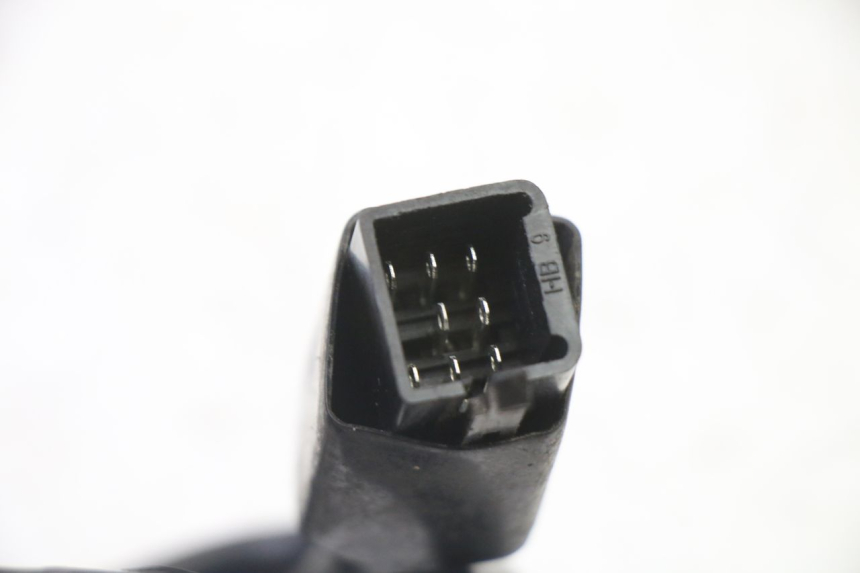 photo de PRZEŁĄCZNIK LEWY PEUGEOT STREETZONE I NAKED 2T 50 (2018 - 2020) - Punkty mocowania