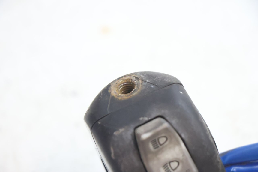 photo de LEWY PRZEŁĄCZNIK KYMCO SUPER 8 2T 50 (2007 - 2013) - Zoom stanu zużycia