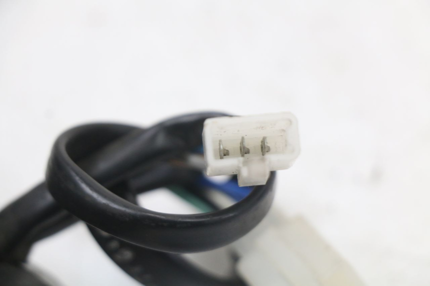 photo de PRZEŁĄCZNIK LEWY KYMCO SUPER 8 125 (2008 - 2015) - Stan powierzchni