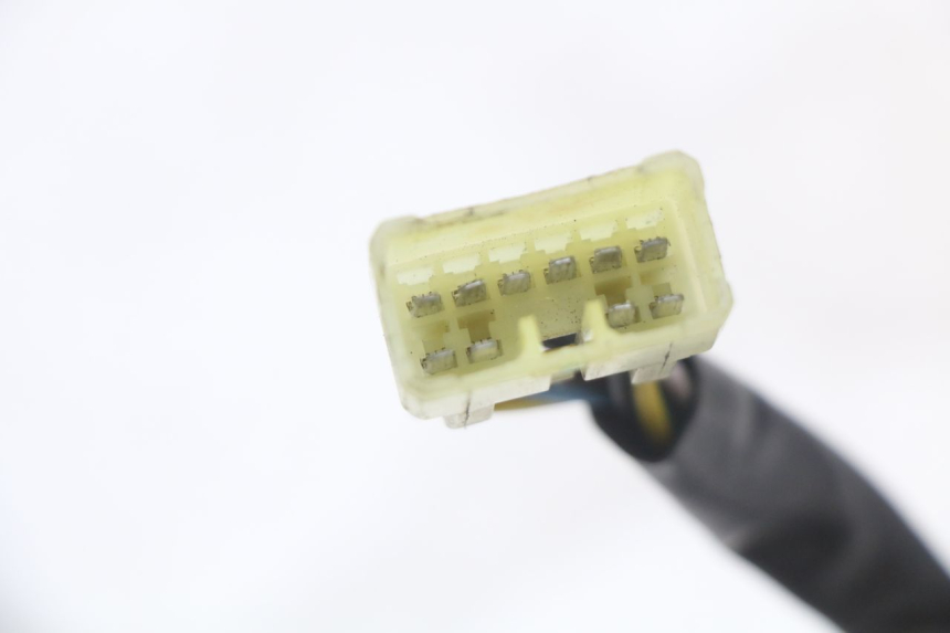 photo de PRZEŁĄCZNIK LEWY SUZUKI BURGMAN 125 (2018 - 2021) - Oznaczenia i referencje