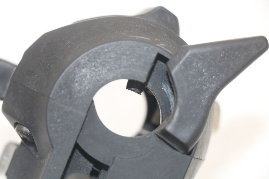 photo de PRZEŁĄCZNIK LEWY SUZUKI GS F 500 (2004 - 2007) - Widok ogólny