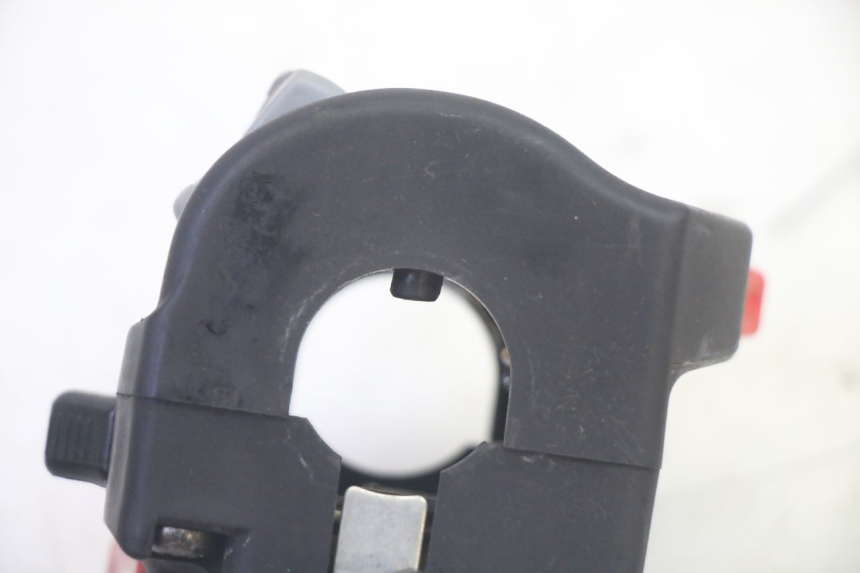 photo de PRZEŁĄCZNIK LEWY YAMAHA TDM ABS 900 (2002 - 2014) - Stan powierzchni