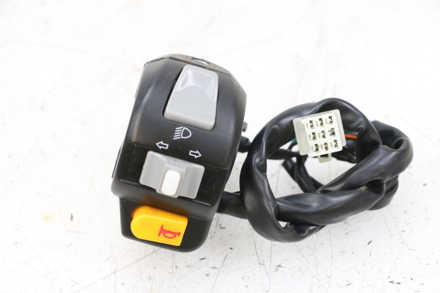 photo de PRZEŁĄCZNIK LEWY NECO TEMPO 4T 50 (2022 - 2026) - Widok główny