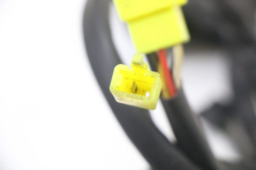 photo de PRZEŁĄCZNIK LEWY SUZUKI UH BURGMAN 125 (2002 - 2006) - Stan powierzchni