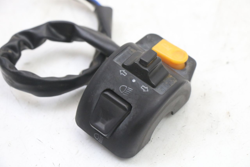 photo de PRZEŁĄCZNIK LEWY UNIVERSAL BIKE ZN50QT-11B 50 (2018 - 2021) - Inny kąt widzenia