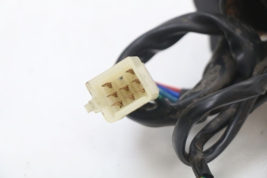 photo de PRZEŁĄCZNIK LEWY BEELINE VELOCE 4T 50 (2011 - 2020) - Widok ogólny