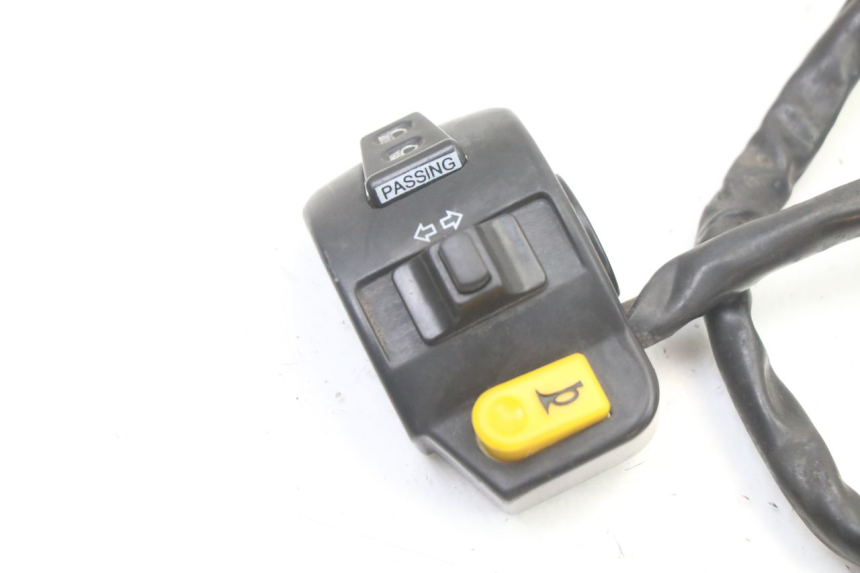 photo de PRZEŁĄCZNIK LEWY PEUGEOT VIVACITY NEW 2T 50 (2008 - 2017) - Szczegół części