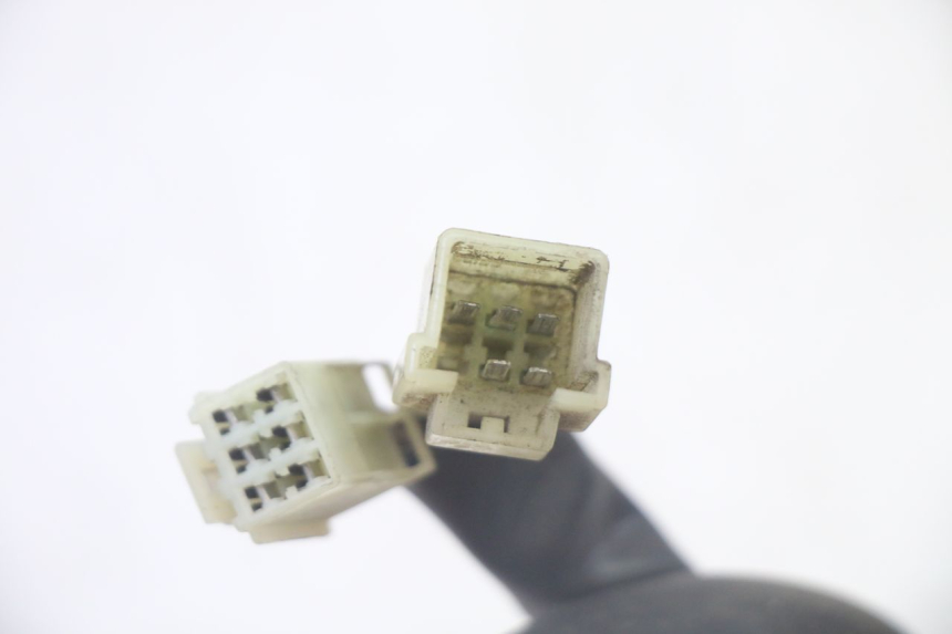 photo de PRZEŁĄCZNIK LEWY YAMAHA X-MAX XMAX 125 (2010 - 2013) - Stan powierzchni