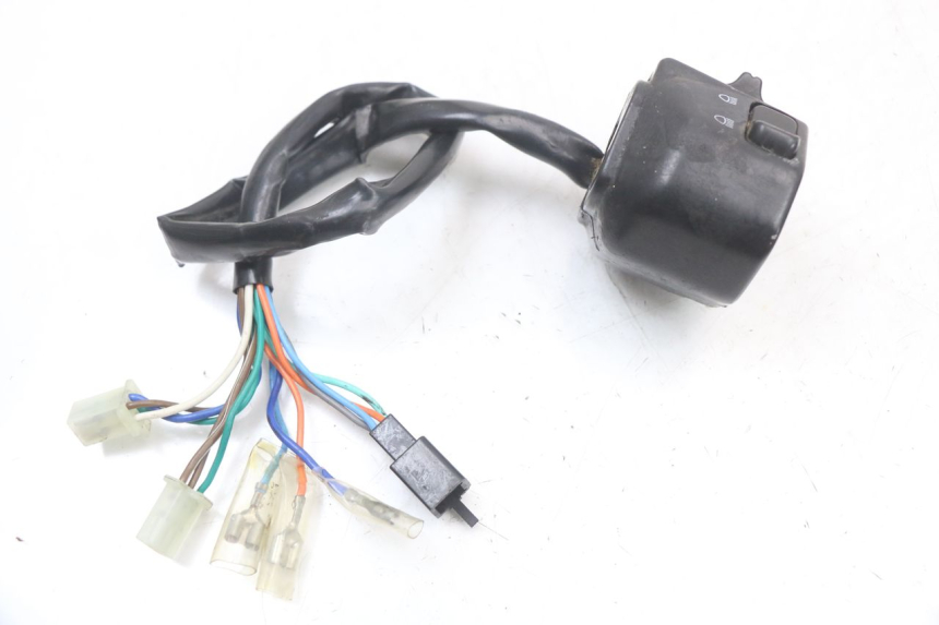 photo de PRZEŁĄCZNIK LEWY SYM XS 125 (2007 - 2016) - Zoom stanu zużycia