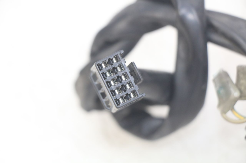 photo de PRZEŁĄCZNIK LEWY YAMAHA YP MAJESTY 400 (2004 - 2008) - Inny kąt widzenia