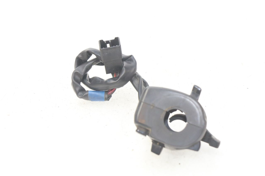 photo de PRZEŁĄCZNIK LEWY KAWASAKI Z S 750 (2003 - 2006) - Zoom stanu zużycia