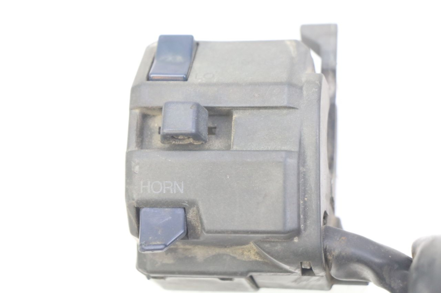 photo de PRZEŁĄCZNIK LEWY KAWASAKI ZEPHYR 1100 ( - 1995) - Szczegół części