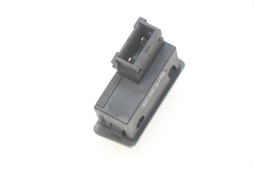 photo de PRZEŁĄCZNIK KLAKSONU RIDE CLASSIC 2T 50 (2014 - 2022) - Zoom stanu zużycia